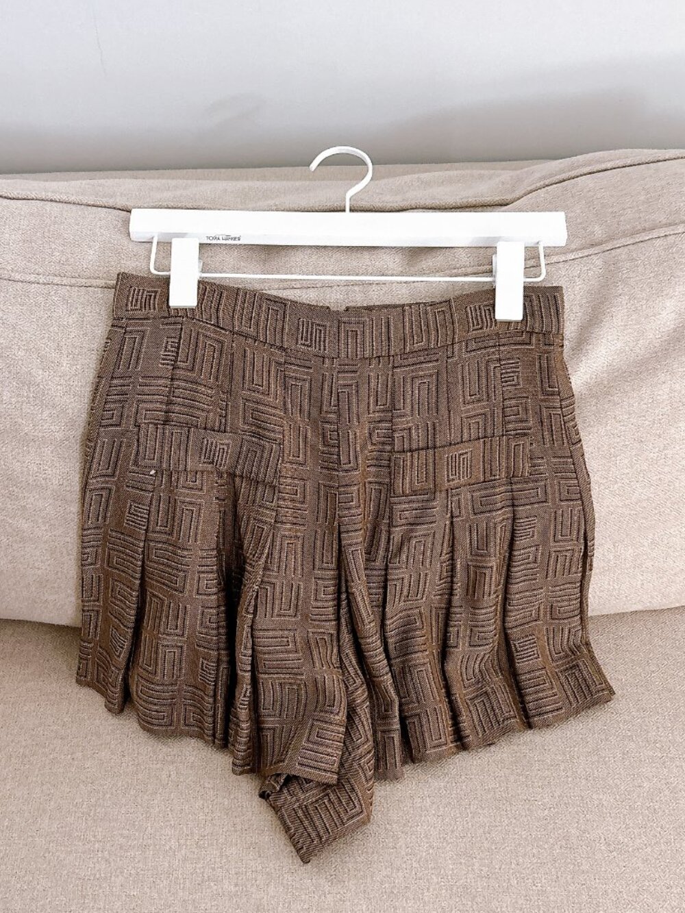 90% NEW SANDRO SKIRT, SHORTS